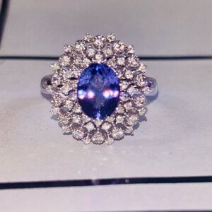 Gold Tanzanite & Diamond Halo Ring | 2.25 ct Tanzanite | 1.06 ct Diamonds